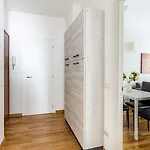 Joivy Adorable Flat With Balcony *