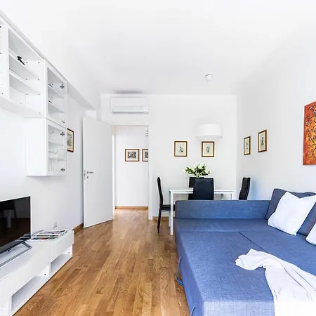 Joivy Adorable Flat With Balcony Апартаменты *