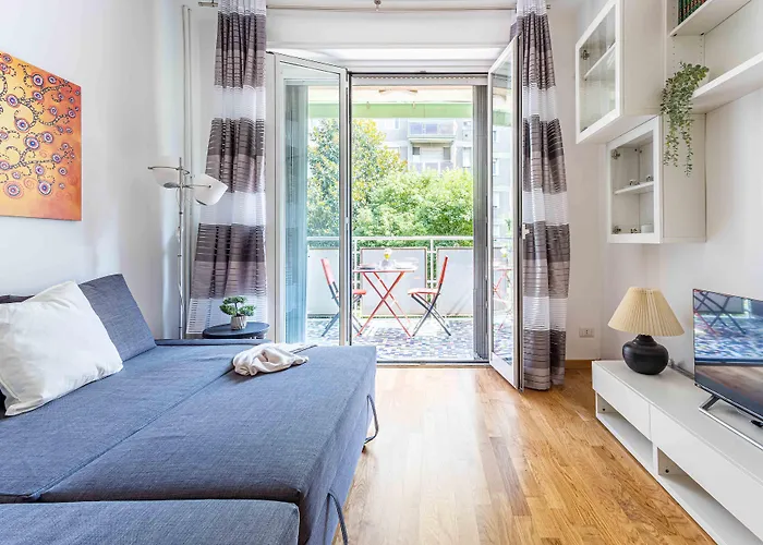 Joivy Adorable Flat With Balcony Apartment Milan